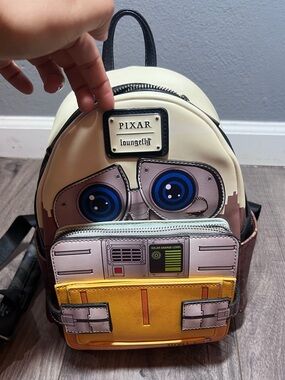 17 in laptop backpack Atlas Backpack 17.3